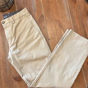 Old Navy mens khaki pants, 30x32